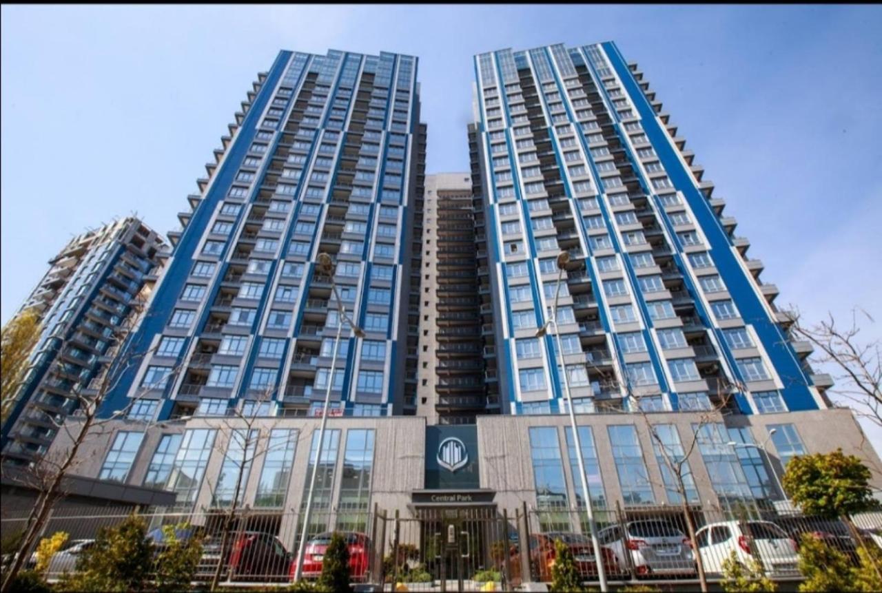 Petrovdom Apartaments 11-212 In Rc Central Park, 7 John Mccain Street Kiev Exterior foto